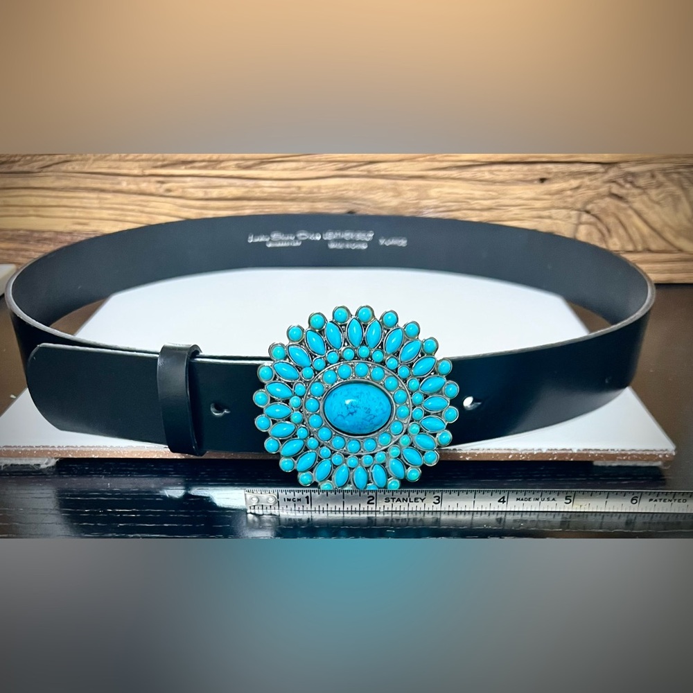 EUC BOHO Turquoise Stone Black Belt